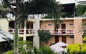 Real Juquilita La Punta
